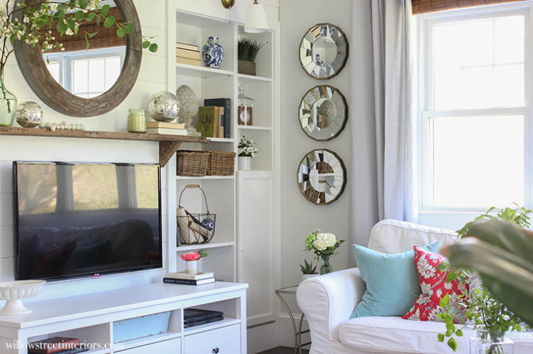shiplap wall and mantel