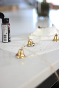 make your own christmas bell garland