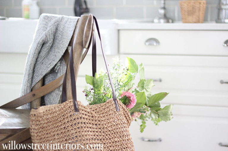 A Simple Spring Home Tour