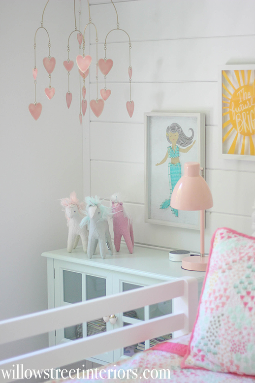 Sweet Little Girls Room Idea