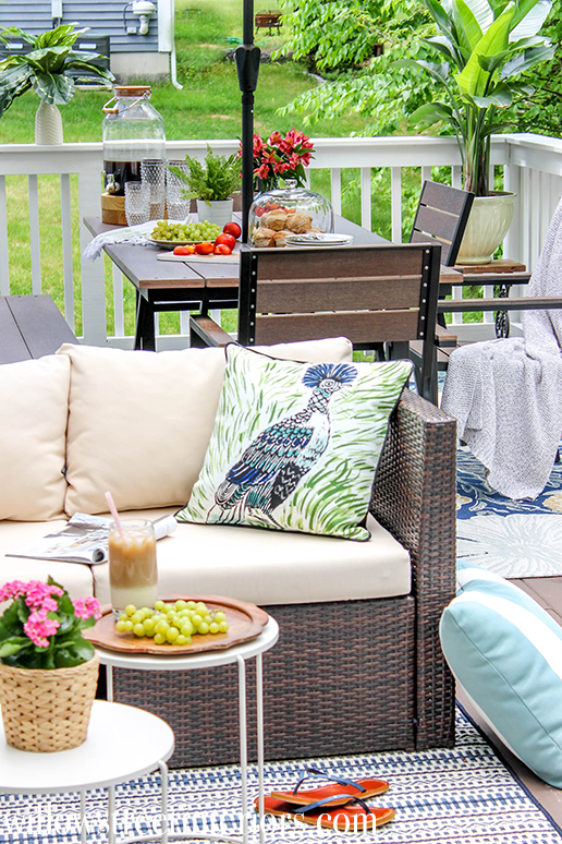 How to Decorate a Deck or Patio