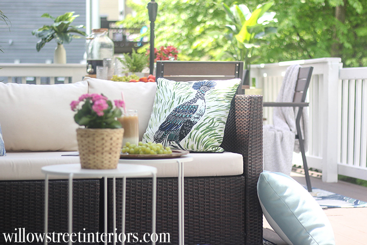 How to Decorate a Deck or Patio