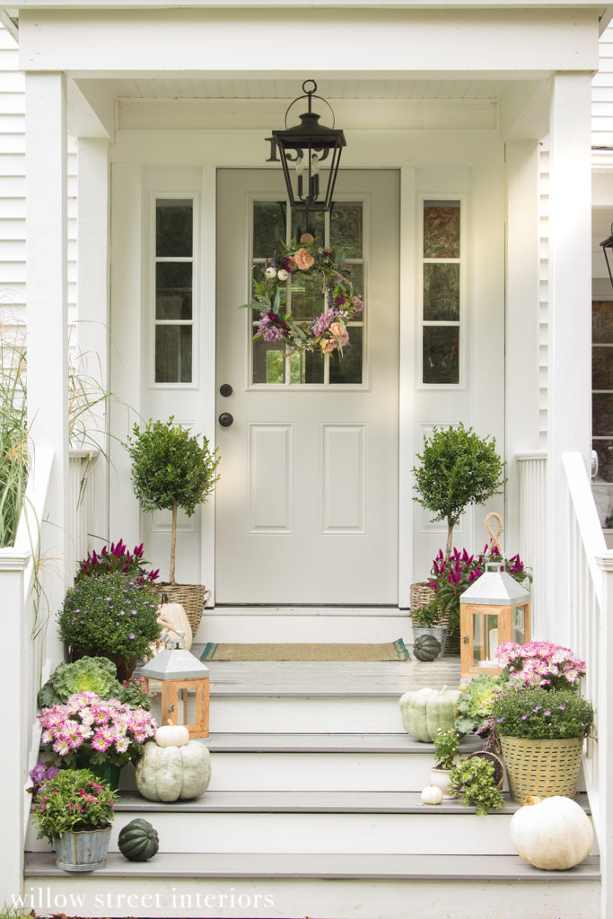 Fall Porch Decorating