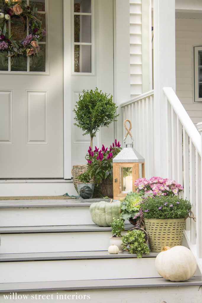 Fall Porch Decorating