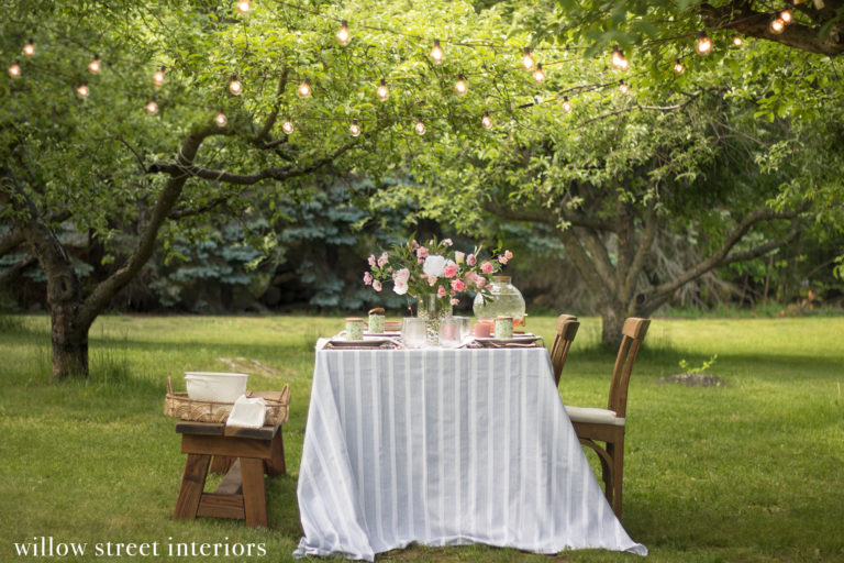 Summer Tablescape Idea