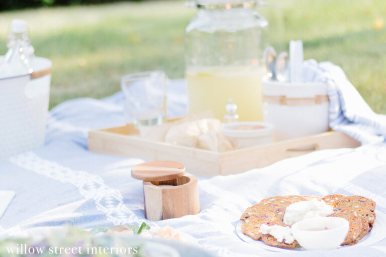 Simple Summer Entertaining Essentials